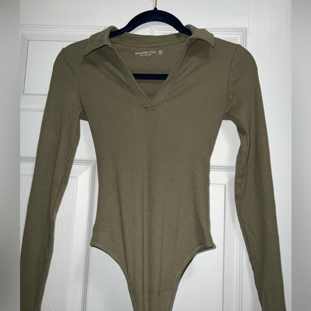 Abercrombie & Fitch bodysuit